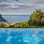 Madrigale Apart Otel Marciaga
