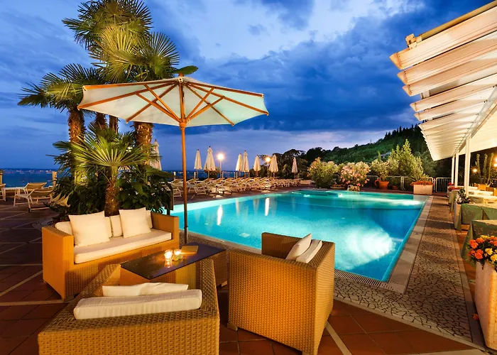 Apartahotel Madrigale Marciaga