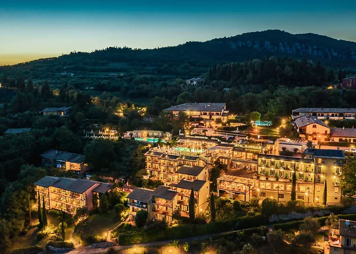 Madrigale Apartahotel