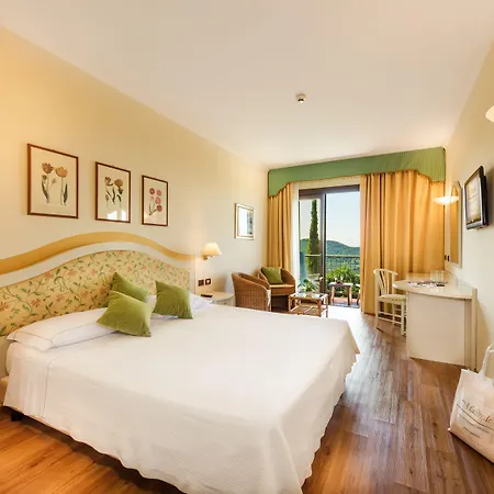 Madrigale Lejlighedshotel