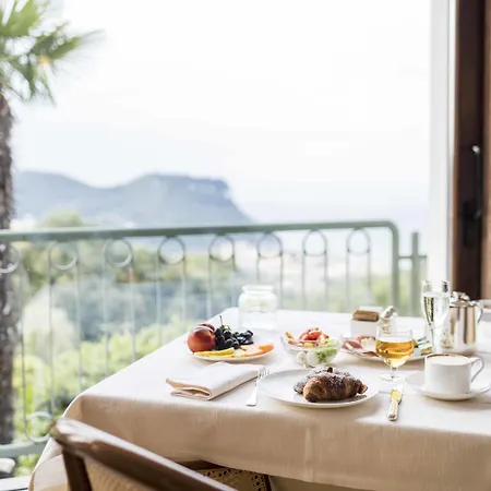 Madrigale Lejlighedshotel