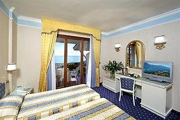 Madrigale Lägenhetshotell