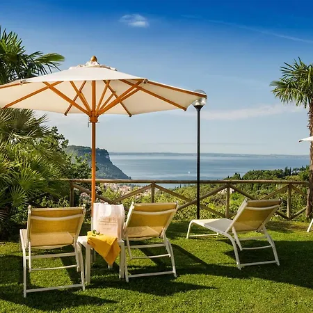 Madrigale Lägenhetshotell 4*