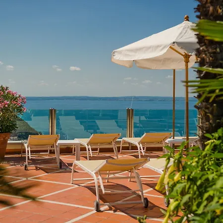Madrigale Lägenhetshotell 4*