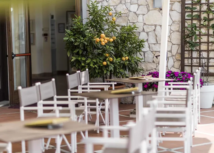 Madrigale Apartmanhotel 4*