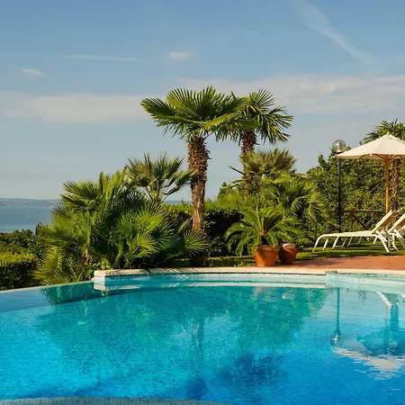 Madrigale Apart Otel Marciaga